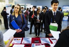 Understand The Role Of Career Services In Preparing Students For Employer Fairs